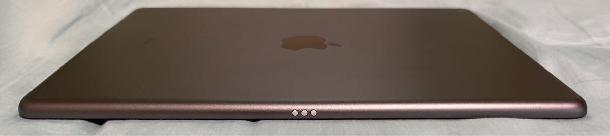 ipad no. 9 поколение Wi-Fi 64GB Space серый коробка . зарядное устройство, кабель есть MK2K3J/A