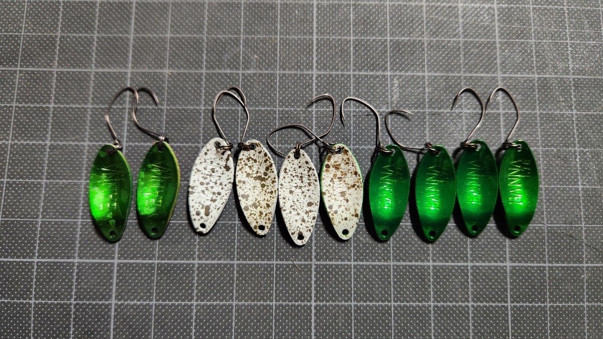 送料無料 ニュードロワー バンナ 1.7g ピーチバイソン4個 マディスト4個 計10個 New Drawer BANNA_画像2