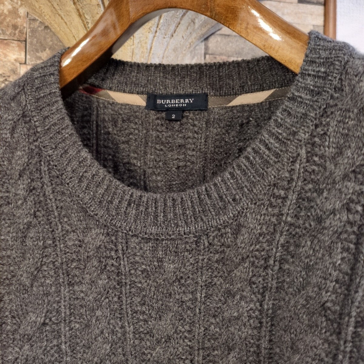バーバリーレディース ニット グレー2_画像2