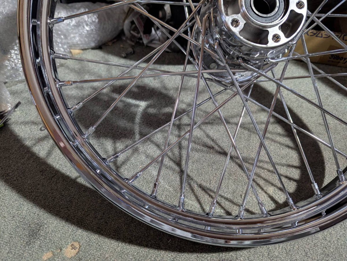 ソフテイル FXSTB ナイトトレイン 2009 納車外し保管品 21インチ クロームメッキハブ スポーク フロントホイール_画像5