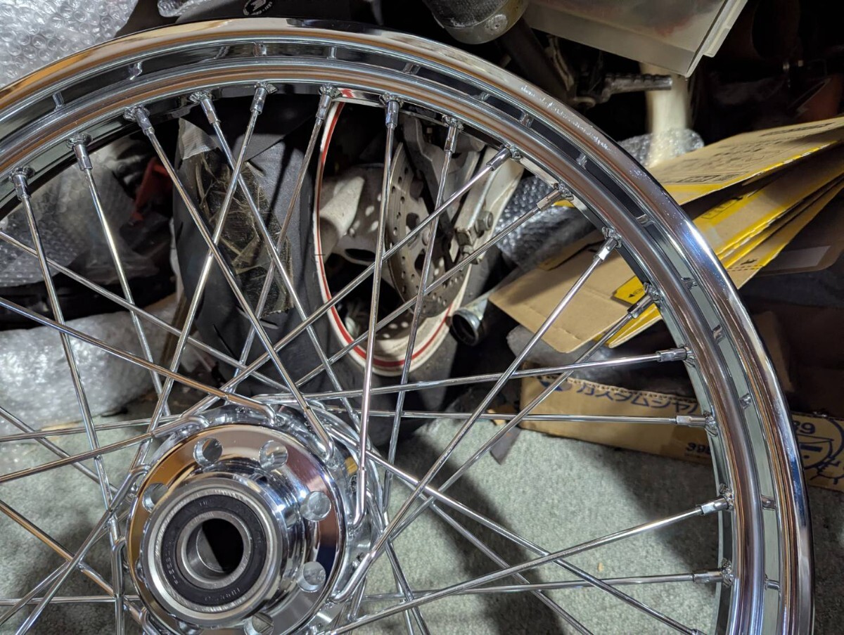 ソフテイル FXSTB ナイトトレイン 2009 納車外し保管品 21インチ クロームメッキハブ スポーク フロントホイール_画像7