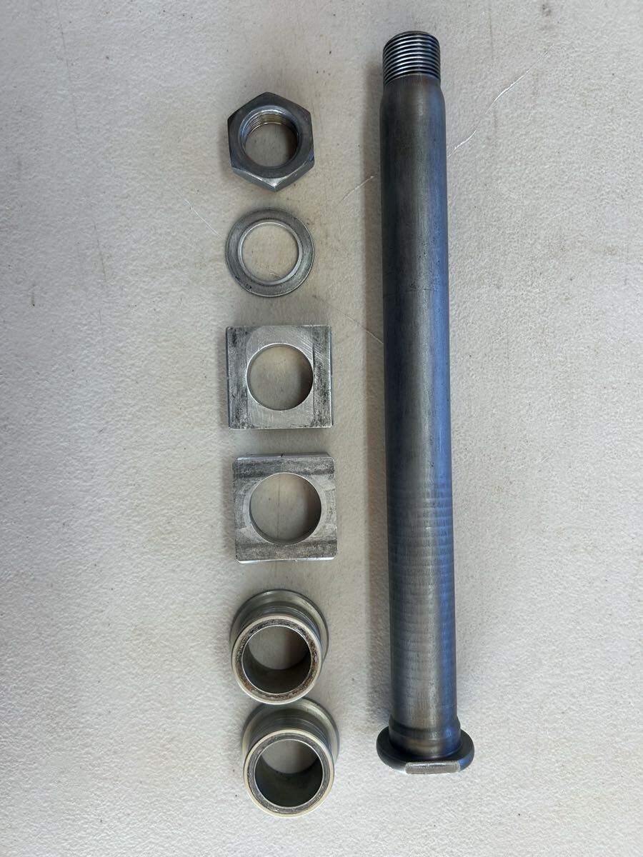 CR250R CRF250 リヤアクスルシャフト_画像3