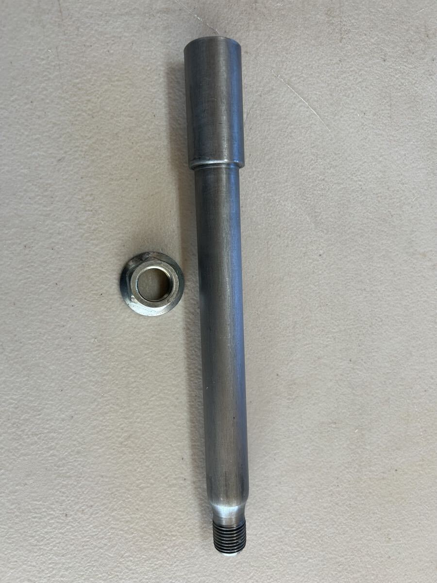 CR250R CR125R フロントアクスルシャフト ③_画像1