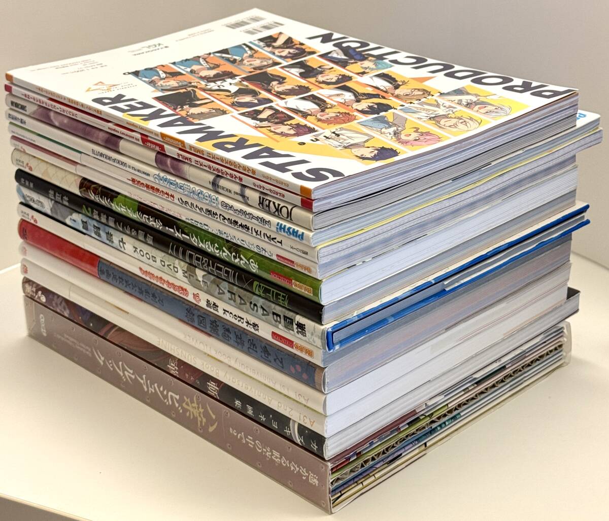 【女性向け】アニメ コミック ゲーム イラスト集 画集 設定資料集 原画集 ファンブック 15冊セット おまとめ まとめ売り 刀剣乱舞 あんスタ_画像2