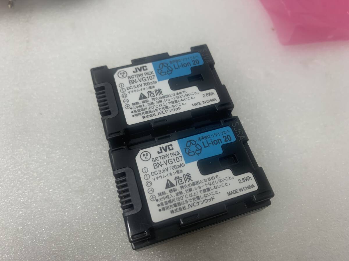 300190◆JVC Everio GZ-E117 ハイビジョンメモリームービー ビデオカメラ ゴールド 専用 BDライター CU-BD5 Series 写真追加有☆え2_画像9