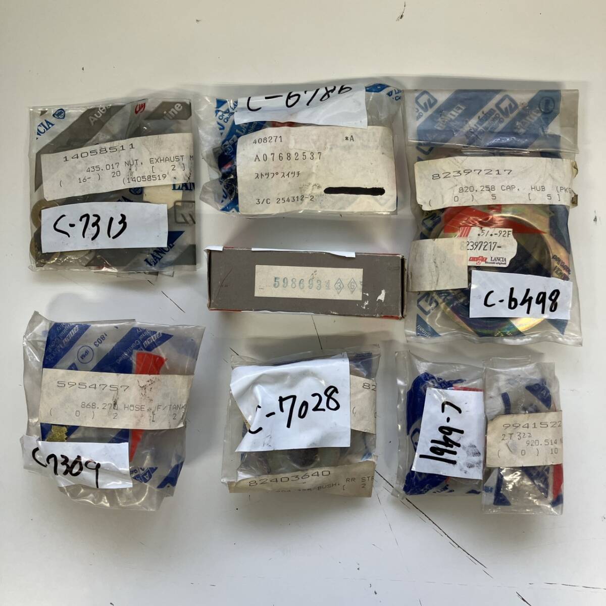 FIAT/LANCIA純正部品 40点セット 未使用含む まとめ売り 在庫整理 ジャンク扱い フィアット ランチア ⑥_画像6