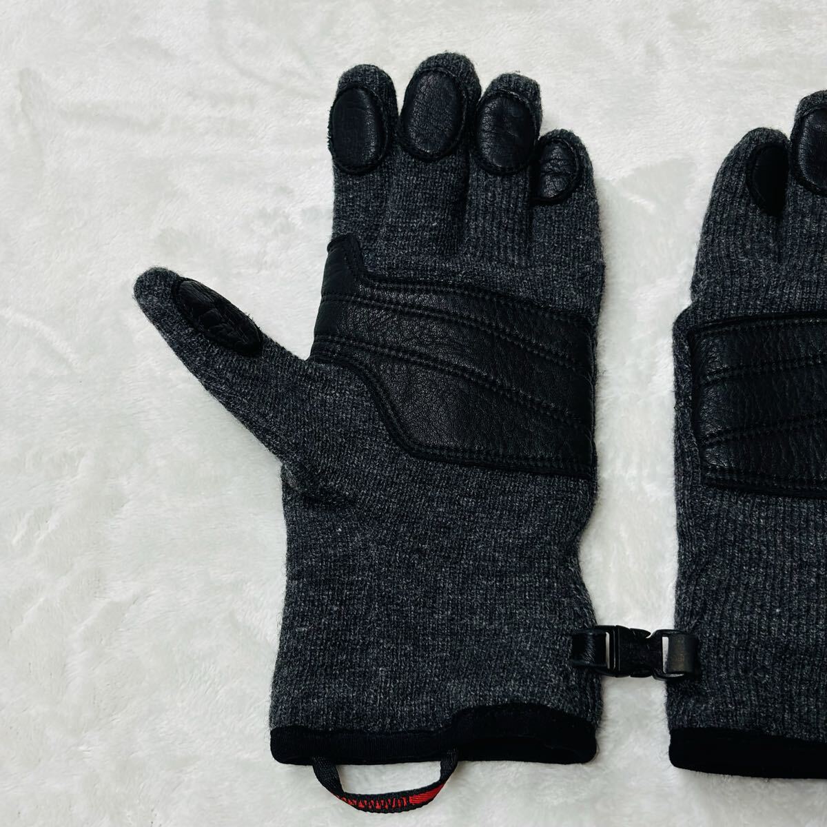  прекрасный товар MAMMUT Mammut Passion Light Glove passion свет перчатка перчатки размер :unisex M серый шерсть Logo вышивка мамонт аксессуары 