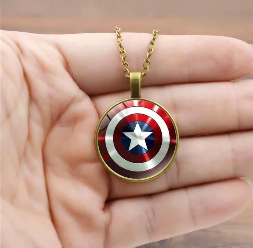 376★新品未使用★キャプテンアメリカ 盾 ネックレス アベンジャーズ 男女兼用 マーベル MARVEL IRONMAN AVENGERS アイアンマン_画像2