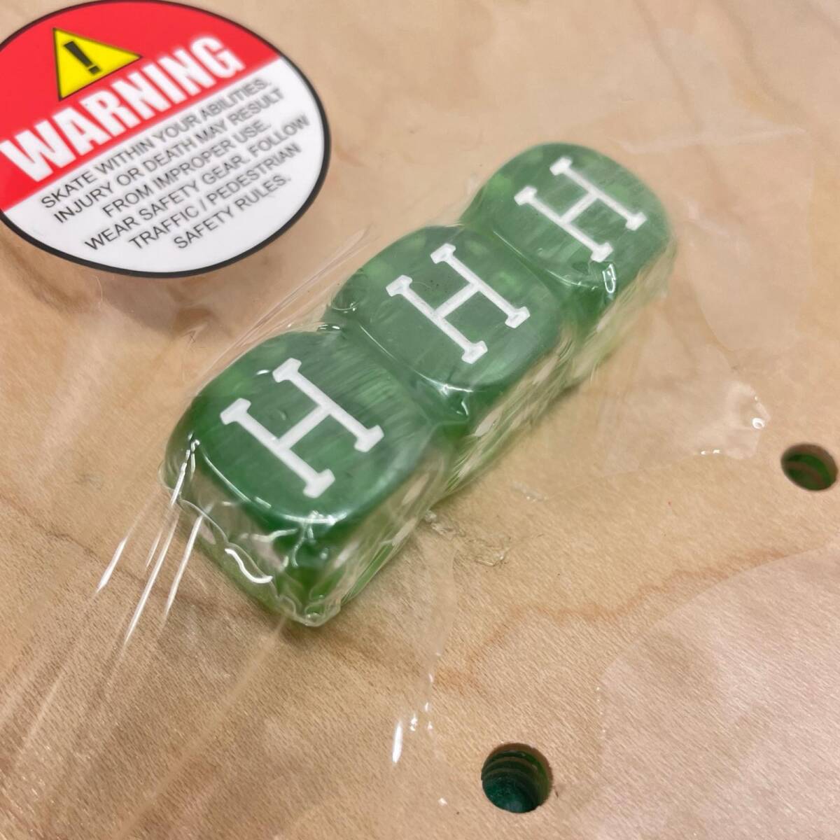 【未使用品】 HUF ハフ HUF x FREDDIE GIBBS Craps ハフ x フレディ ギブス クラップス AC00941 スケートボード デッキ GREEN ◆2011_画像3