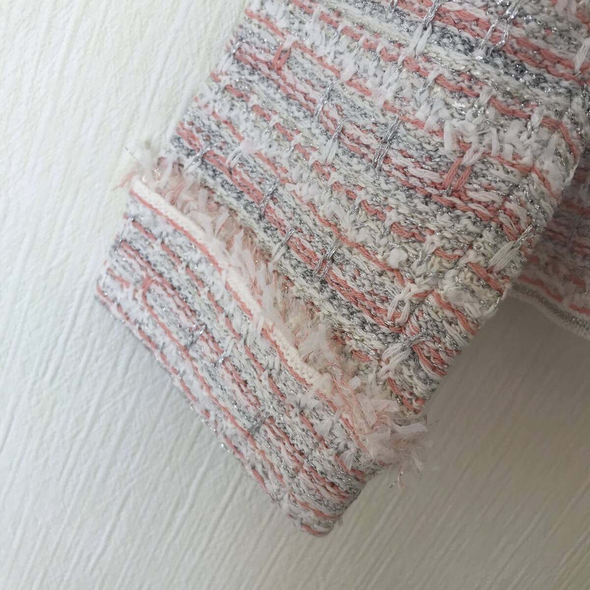 新品未使用■アンタイトル■ラメツイードニットジャケット■レディース・婦人■日本製■大きいサイズ44■タグ付き■ゆったり■ノーカラー_画像7