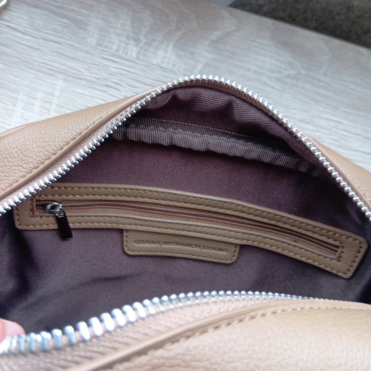 URBAN RESEARCHDOORS　アーバンリサーチ　 ショルダーバッグ　2wayスクエアショルダーバッグ　未使用_画像3