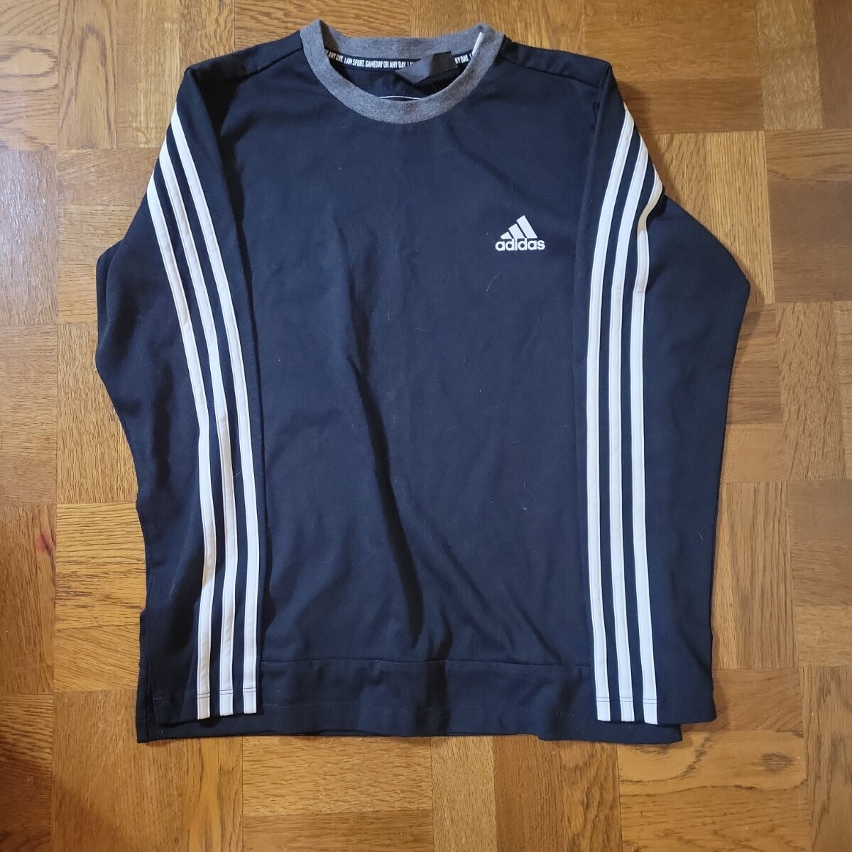 adidas　長袖Tシャツ　160cm_画像1