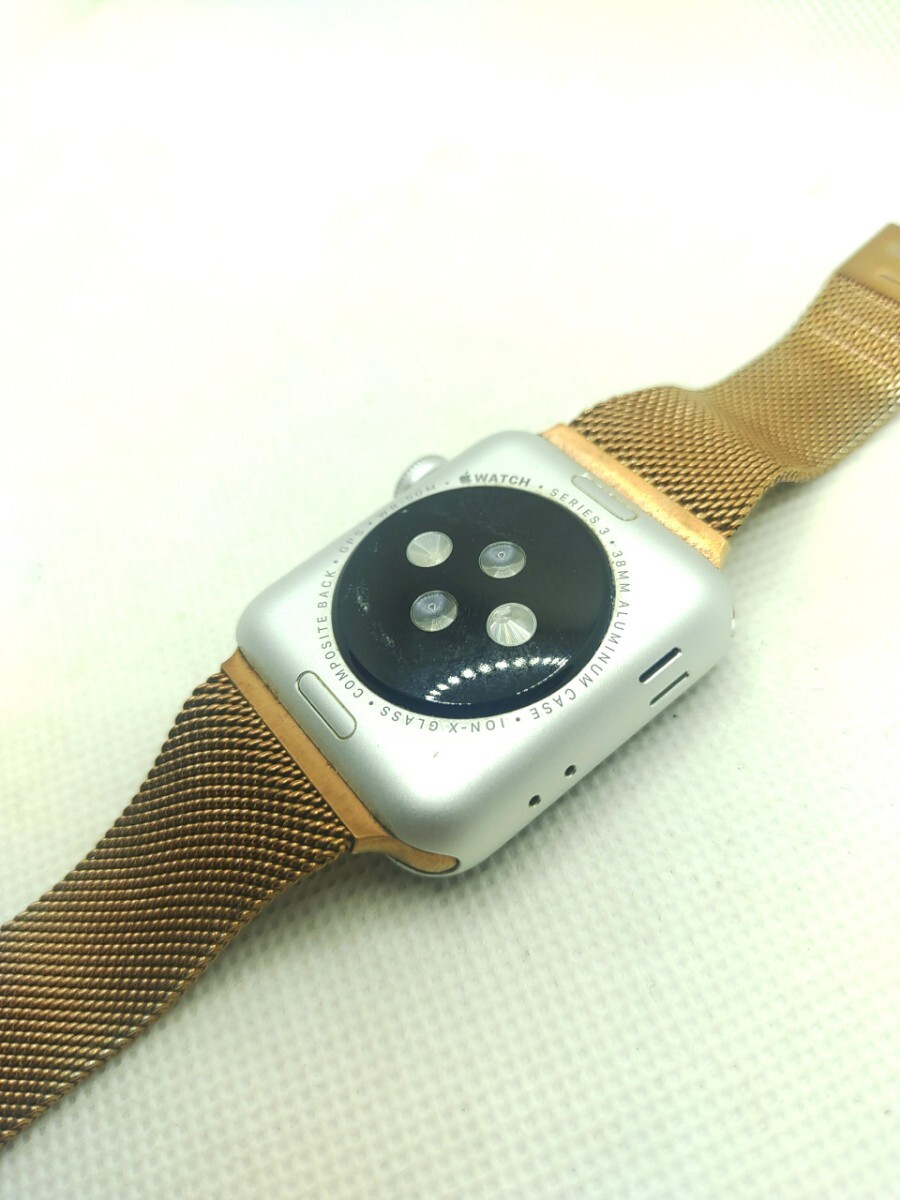 Apple Watch GPS Serise3 アルミニウムケース アップルウォッチ 38mm 6S-3015 【電源確認OK その他未確認】_画像2