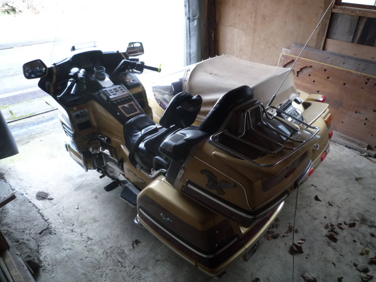 ホンダＧＬ１５００ＳＥ　４人乗り　サイドカー付き_画像4