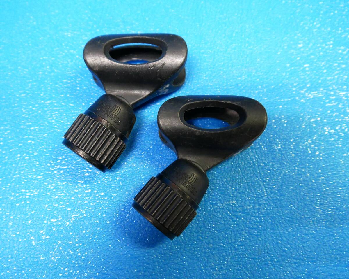 S-27 SHURE SM-58 2 шт. комплект ( есть перевод б/у )