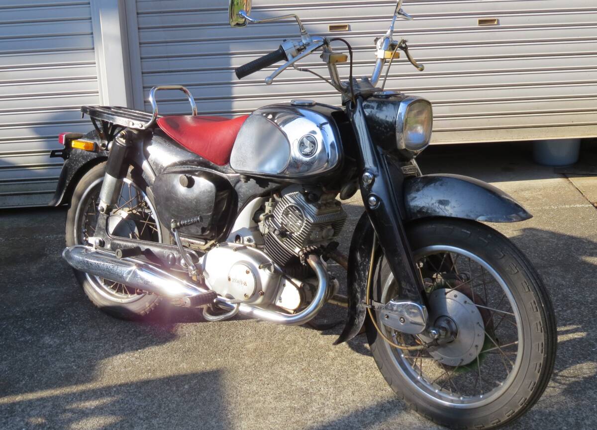 ホンダ　C92　Ⅱ型　１２５　鞍シート　未再生車　_画像1
