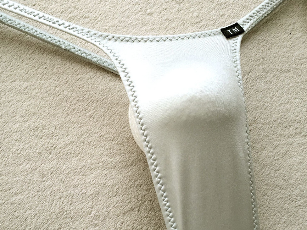 【ターキー/TM collection】つやつや光沢サテン調★くっきりシャープ&ストレッチ★浅履きTバック/グレー♪新品/日本製_画像7