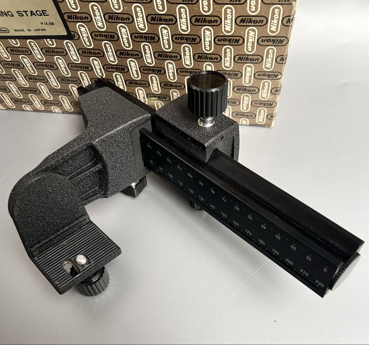 ［Nikon PG-1］ ニコン純正 フォーカシングステージ PG-1 動作確認済【中古美品】（元箱・取説コピー・レリーズAR-7・リングBR2 付属）_画像4