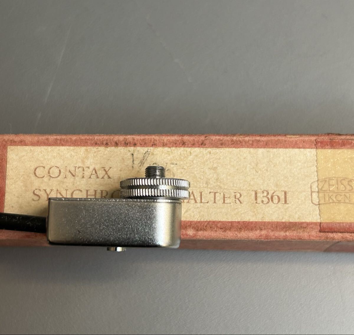 稀少［Zeiss Ikon CONTAX SYNCHRON-SCHALTER 1361］コンタックス　フラッシュシンクコード 1361　元箱・説明書付属【使用感の少ない美品】_画像7