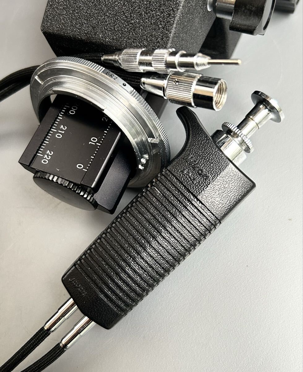 ［Nikon PG-1］ ニコン純正 フォーカシングステージ PG-1 動作確認済【中古美品】（元箱・取説コピー・レリーズAR-4・リングBR2 付属）_画像10