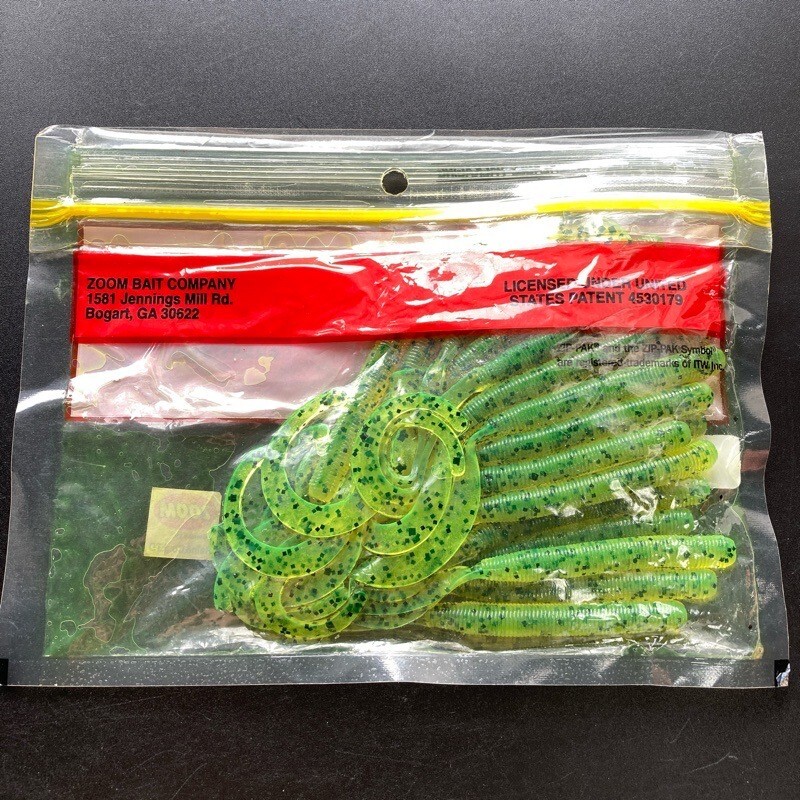 816921 新品 ZOOM/ZBC Cテール カーリーテール ２０本 #チャートペッパー ZOOM BAIT COMPANY ズーム 【状態 S/C】_画像2
