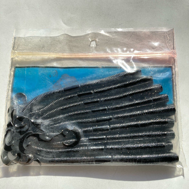 817133 ゲーリーヤマモト 8インチワーム カーリーテール 9本 GARY YAMAMOTO #020 ブラック ゲリパー 【状態 A/C】_画像3