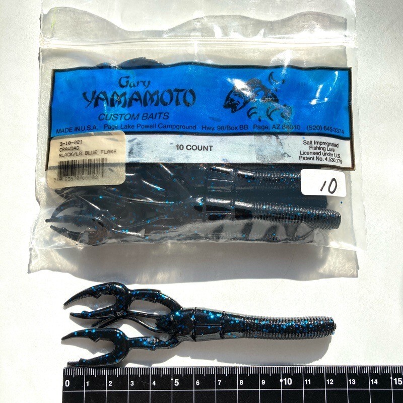 817136 新品 ゲーリーヤマモト クローダッド 10本 ゲーリークロー GARY YAMAMOTO #021 ブラック/ブルーフレーク 【状態 S/C】_画像1