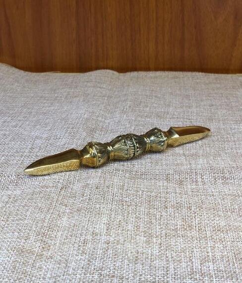 ...* подлинный ..*...... закон . храм . предметы для домашнего буддийского алтаря 