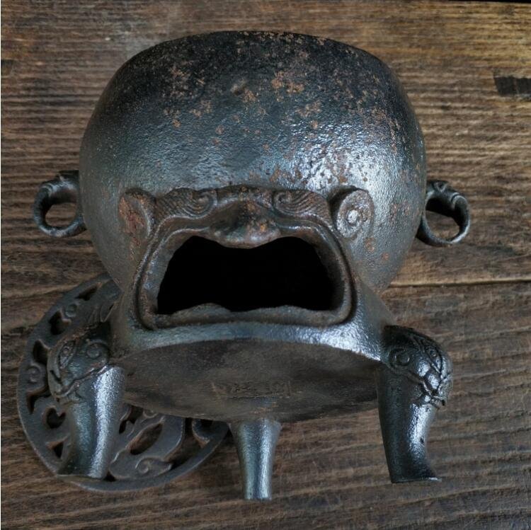  старый металлический контейнер /. поверхность плита / уголь огонь поддон / металлический курильница / retro / практическое использование коллекция /...* металлический * металлический контейнер * декортивный элемент * изделие прикладного искусства 