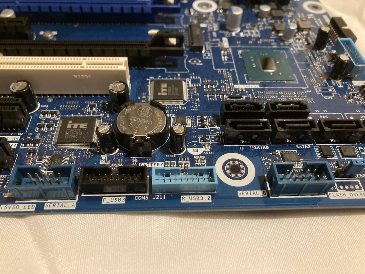 EPSON　マザーボード IPMKB-BD ( Intel X299 /LGA 2066 ) ATX　エプソン_画像4