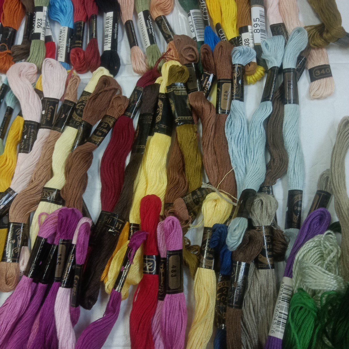 100円〜 1 手芸材料 ハンドメイド材料■コスモ*他・刺繍 刺しゅう糸 まとめてセット_画像7