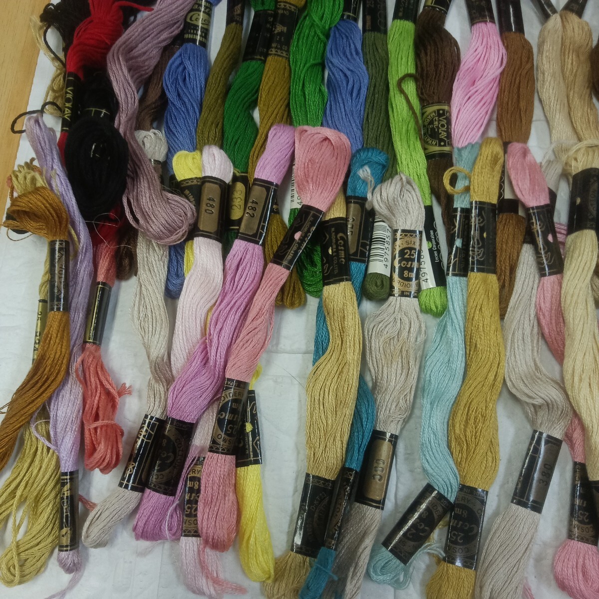 100円〜 1 手芸材料 ハンドメイド材料■コスモ*他・刺繍 刺しゅう糸 まとめてセット_画像8