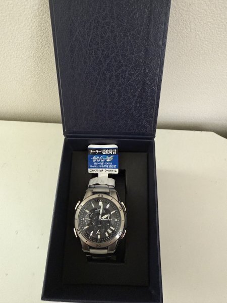 ZB219-1B　クロノグラフ 　　[カシオ] 腕時計 ウェーブセプター 電波ソーラー 　電波時計　 定価16280円_画像2