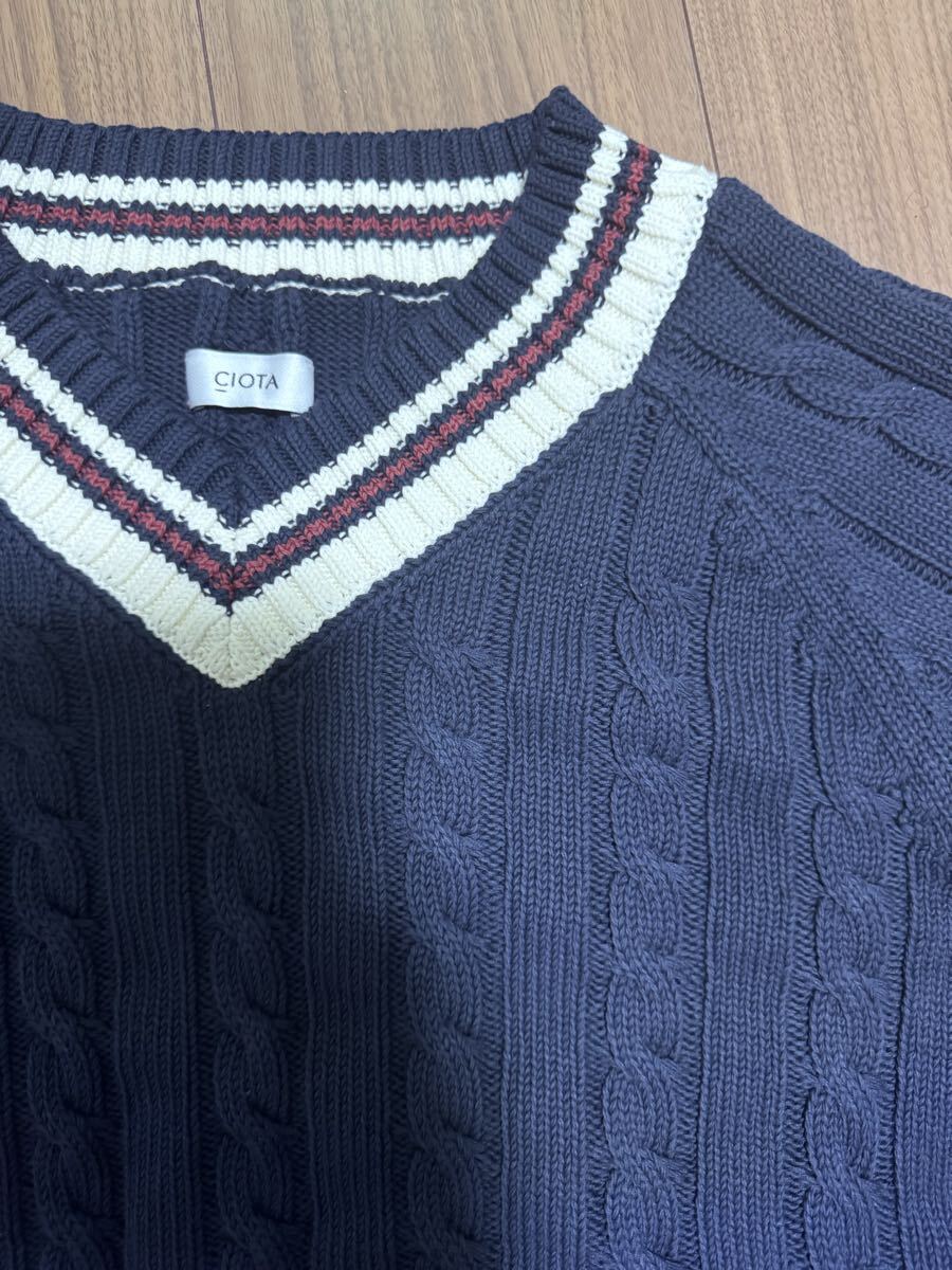 CIOTA シオタ Cricket Sweaterチルデンニット スビンコットン サイズ6 ほぼ新品 チルデンニット ネイビー_画像2
