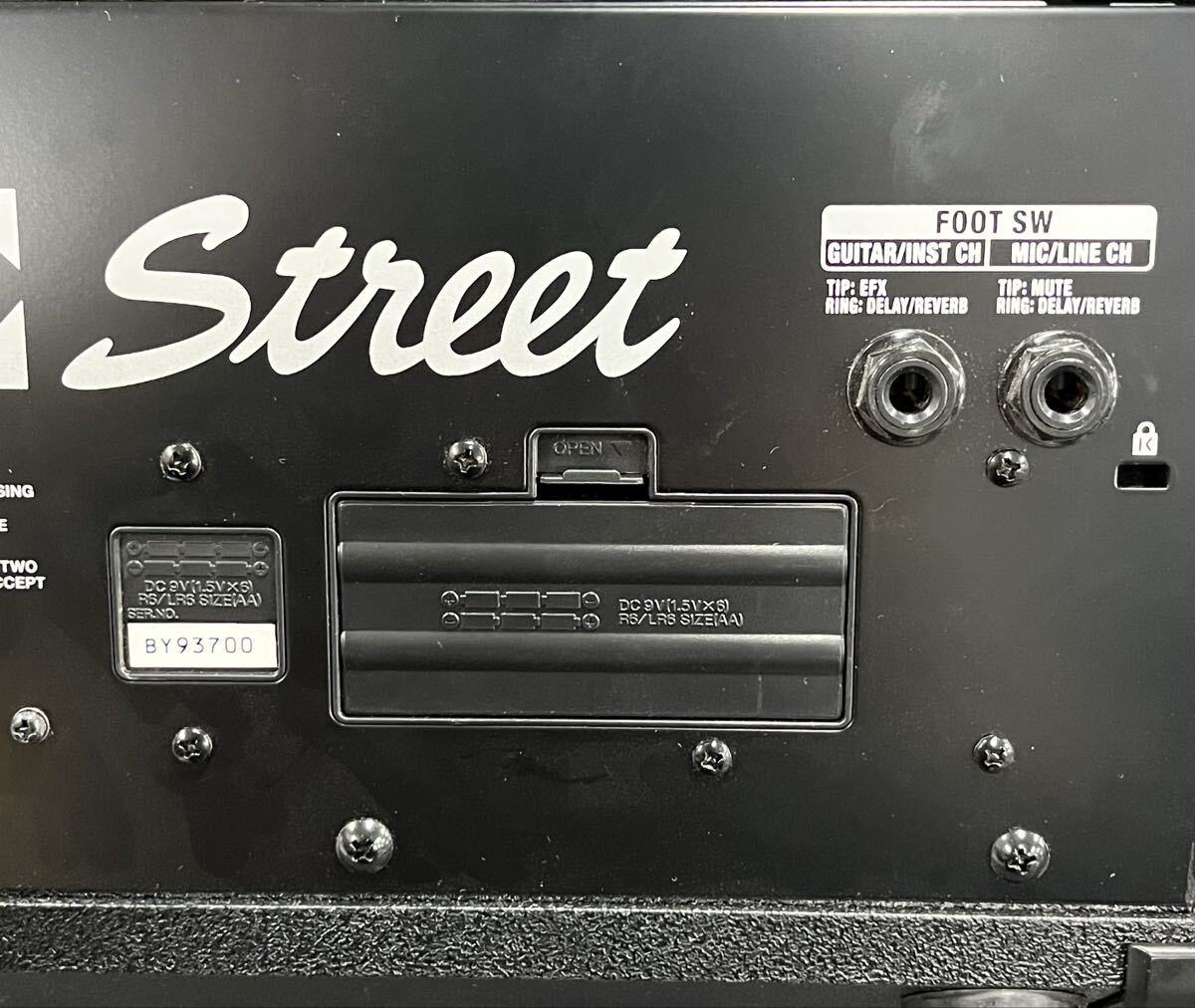 森岡 11月 No.189 Roland ローランド アンプ CUBE Street マイク 接続コード付 通電動作確認済 _画像7