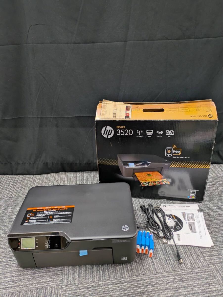 武井　11月　No.152 hp インクジェットプリンター 複合機　Deskjet 3520 傷あり　インクなし　箱付き　通電確認済み　_画像1