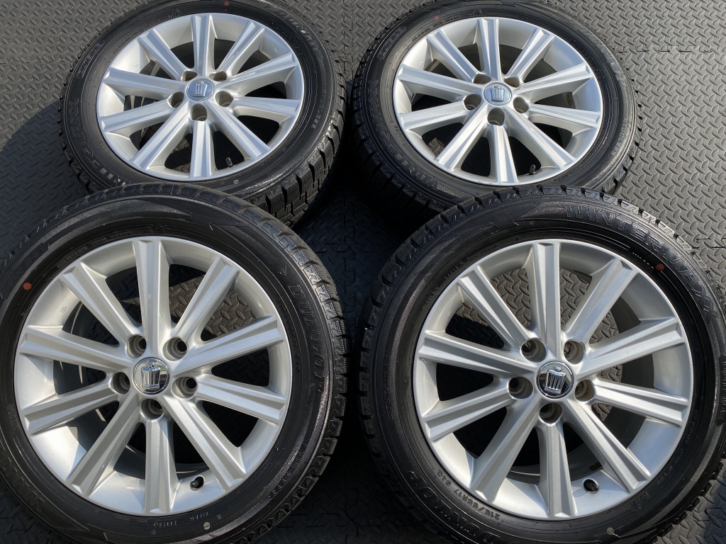 トヨタ クラウン アルファード ヴェルファイア エスティマ カムリ マークX マジェスタ SAI 純正 215/55R17 ダンロップ ウィンターマックス_画像1