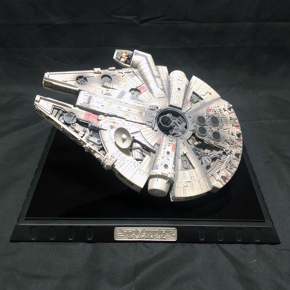 スター・ウォーズ【ミレニアム・ファルコン】ダイキャスト・スタチュー　CODE3(コード3)_画像2