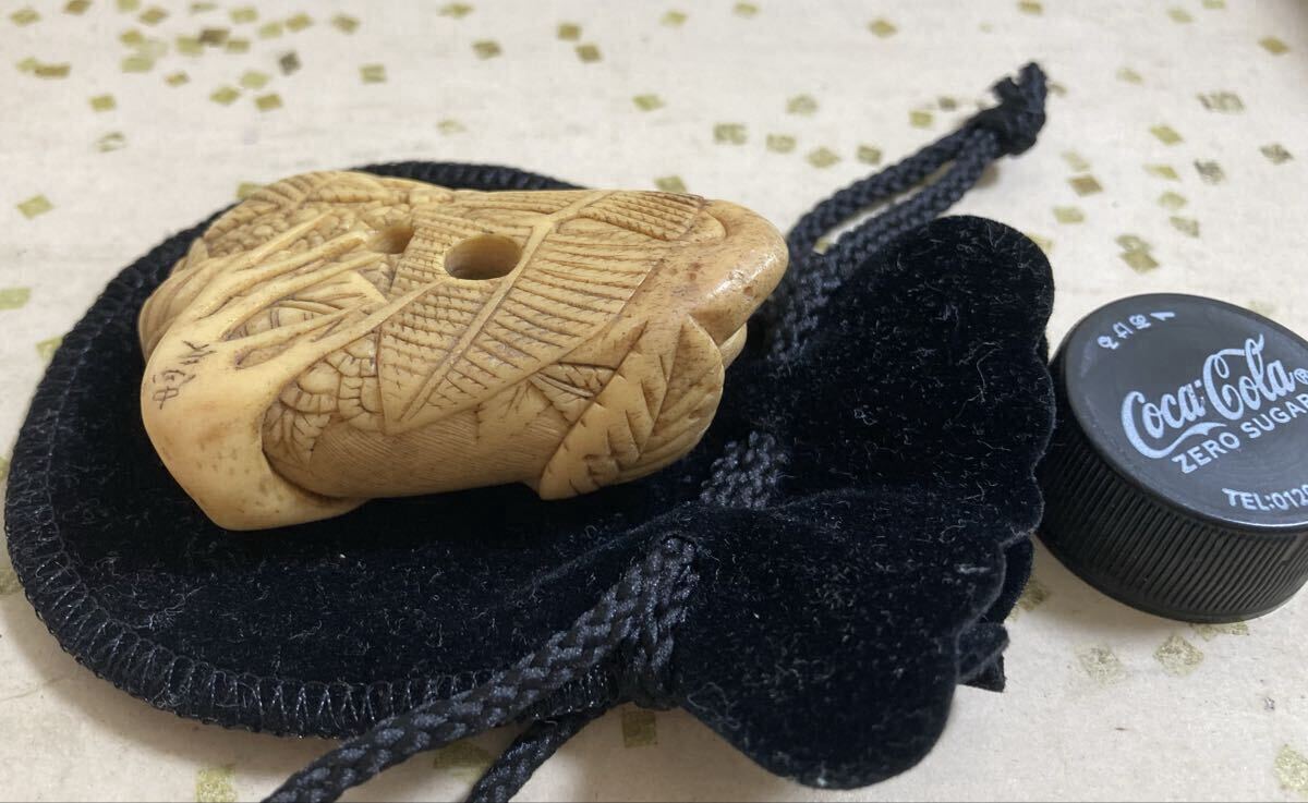 [ старый netsuke ]. родители .(. есть )