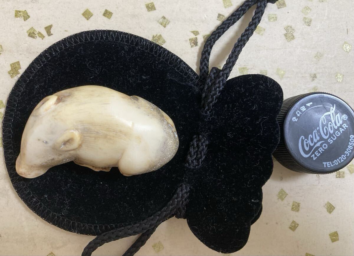 [ старый netsuke ].( нет .| олень угол )