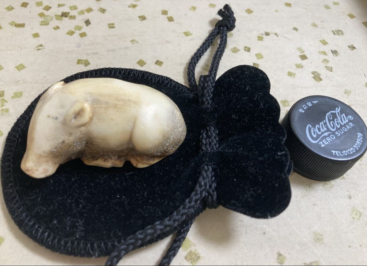 [ старый netsuke ].( нет .| олень угол )