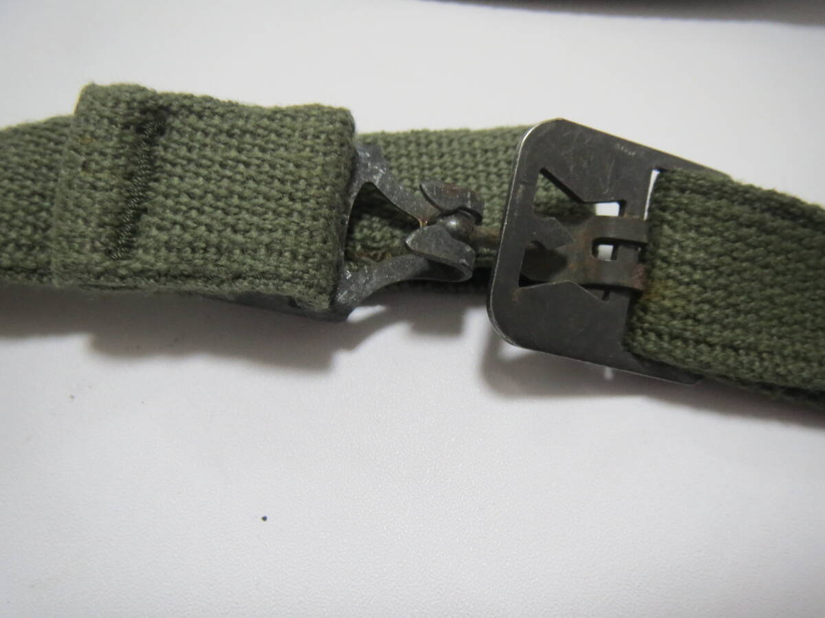 оригинал редкий товар трудно найти вооруженные силы США сброшенный товар пустой . комплект America суша армия море .. пустой . шлем no. 101 пустой ... no. 82 пустой ... Вьетнам война носорог gon