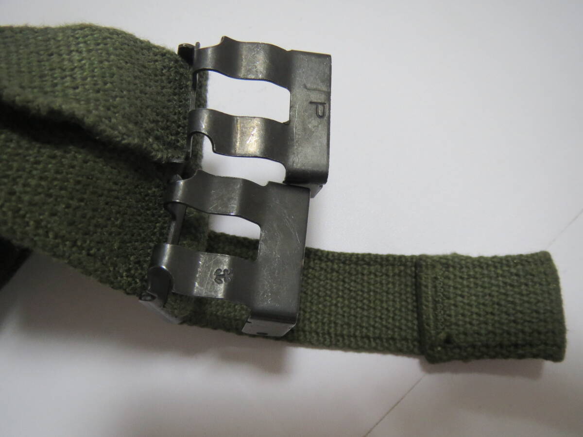 оригинал редкий товар трудно найти вооруженные силы США сброшенный товар пустой . комплект America суша армия море .. пустой . шлем no. 101 пустой ... no. 82 пустой ... Вьетнам война носорог gon