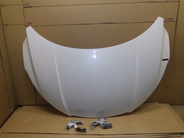 【岩手 盛岡発】中古 純正 ヴェゼル DAA-RU3 ボンネットフード フチ折れ有 ＜個人宛は支店止め配送＞_画像1