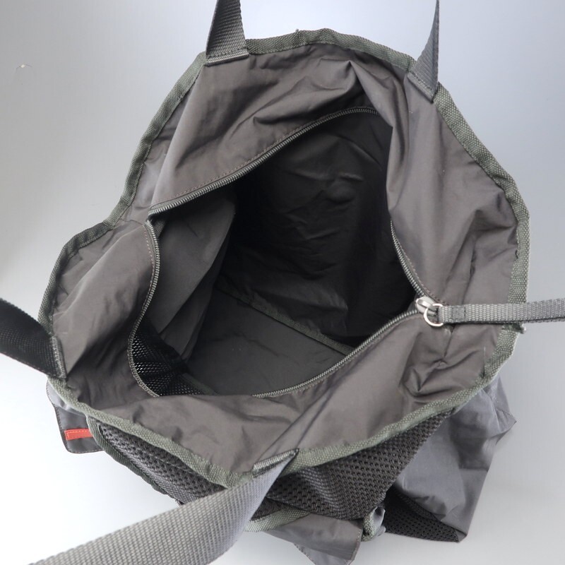 MI0951*90s 00s Archive PRARA SPORT Prada спорт сетка нейлон большая сумка MESH NYLON TOTE сумка имеется оттенок черного 