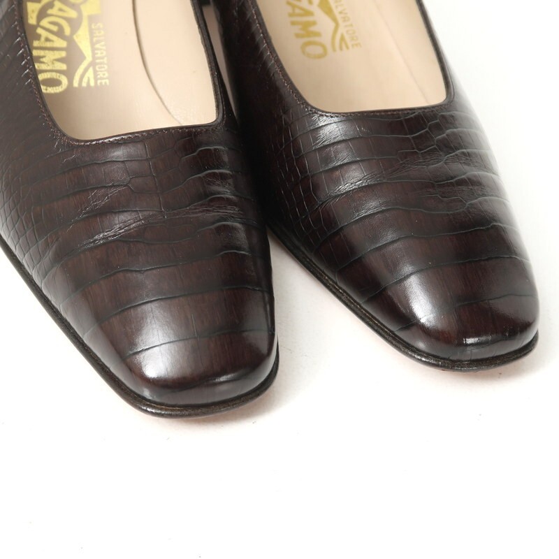 GS4994* Италия производства Salvatore Ferragamo 6C(23cm соответствует ) черный ko type вдавлено . кожа туфли-лодочки обувь обувь темно-коричневый серия 