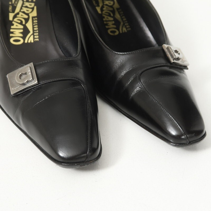 MI34090 Италия производства Salvatore Ferragamo * gun chi-ni* кожа квадратное tu туфли-лодочки *7D(24.5cm соответствует )* обувь * черный 