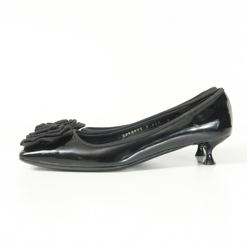 MI34300 Италия производства * Salvatore Ferragamo *pa палатка кожа * цветок узор оборудование орнамент * туфли-лодочки *8D(25cm соответствует )* обувь * черный 