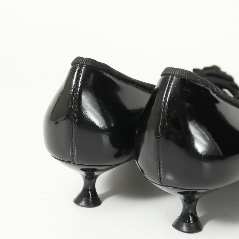 MI34300 Италия производства * Salvatore Ferragamo *pa палатка кожа * цветок узор оборудование орнамент * туфли-лодочки *8D(25cm соответствует )* обувь * черный 