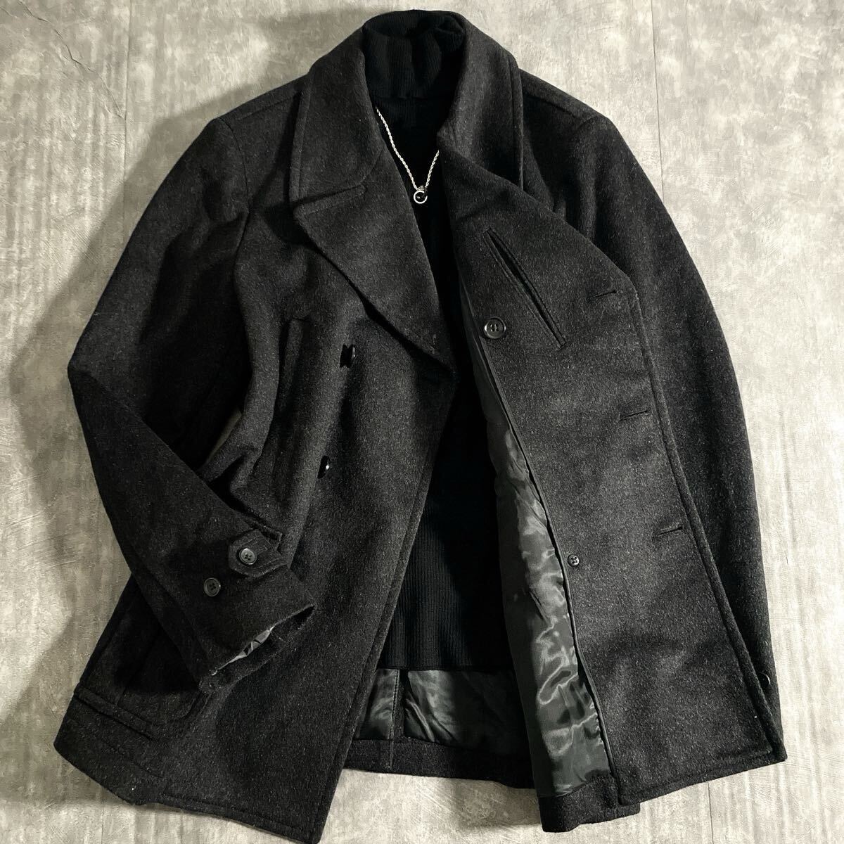 【極美品】米発の高品質カジュアルを感じる一着 BANANA REPUBLIC バナナリパブリック Pコート チャコール 黒 メンズ Lサイズ 上質メルトン_画像1